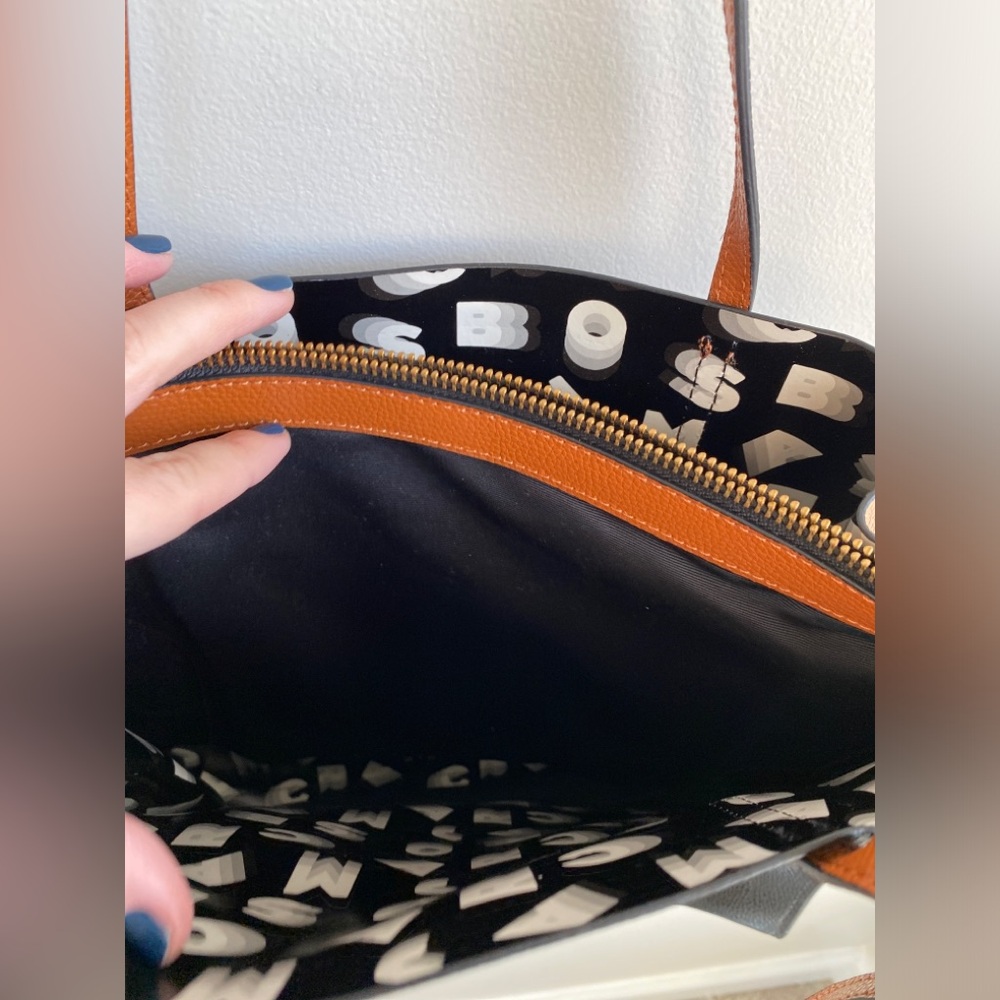 Marc Jacobs Colorblock Leather Tote in Black, Cream & Tan - Picture 8 of 10